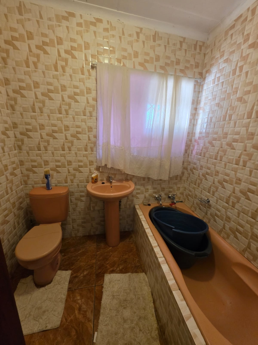 3 Bedroom Property for Sale in Vaalpark Free State